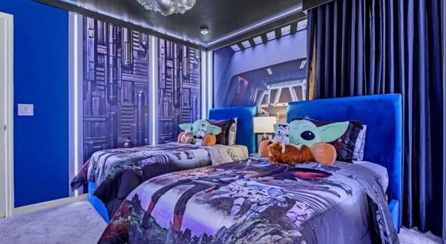 2126 Elani Brand New Windsor Island Resort 10 Bedroom Villa by RedAwning