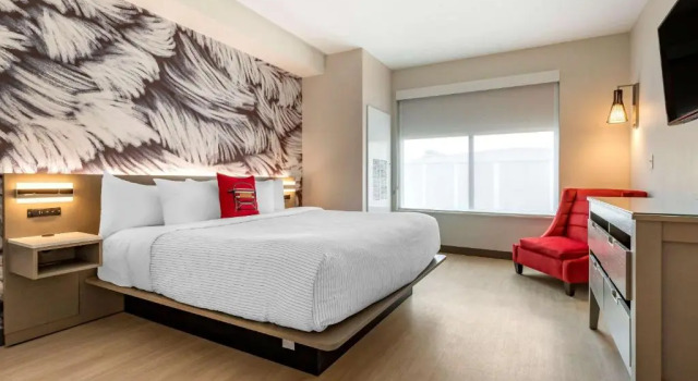 Люкс Cambria Hotel Rock Hill - University Center