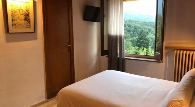 Hostal de la Gloria, Book Hotel Hoteller i Osona med parkering, Parkering