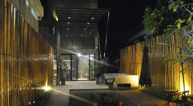 Capsule Hostel Chiangkhan, Book Hostel / Vandrerhjem Hostels i North-Eastern Thailand, Hostel / Vandrerhjem