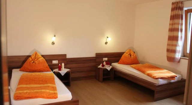 Апартаменты с 2 комнатами Appartements Toni