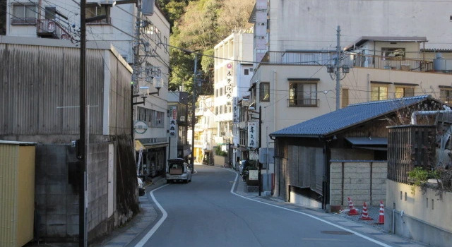 Yumoto Hotel, Prenota Hotel  