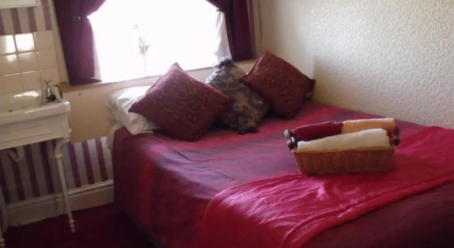 Номер Standard The Derby Hotel
