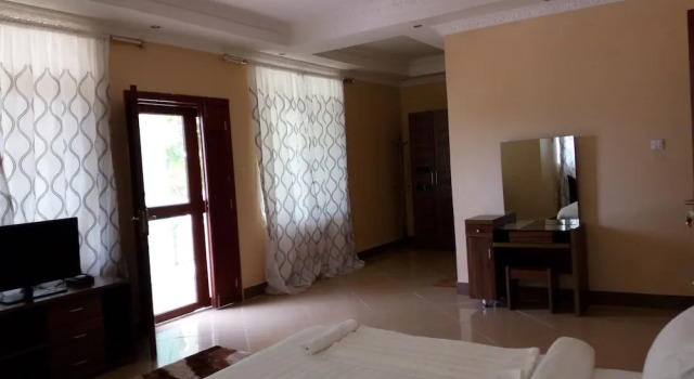 Двухместный номер Deluxe с балконом The Heron Court Boutique Hotel