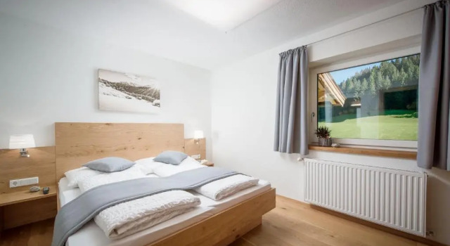 Gästehaus Hain, Rezerwuj Hotel Hotele w Tyrol z parkingiem, Parking