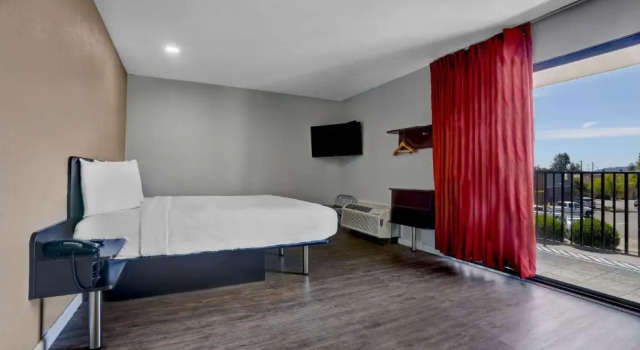 Двухместный номер Deluxe Motel 6-Ukiah, CA - North