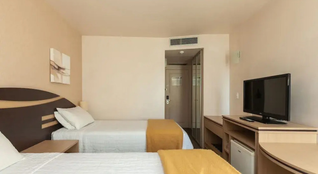 Tri Hotel Vittoria Bento, Забронировать Отель Бенту-Гонсалвис Serra Gaucha, рядом с Винодельня Aurora