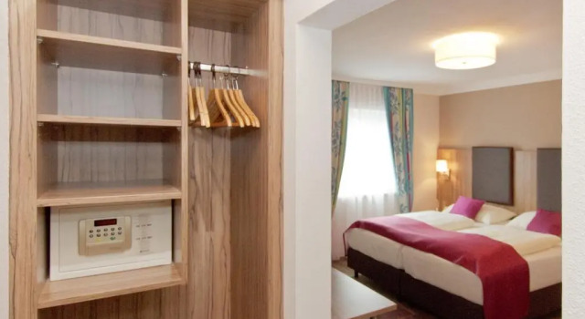 Номер Comfort HOTEL junior by MAX 70