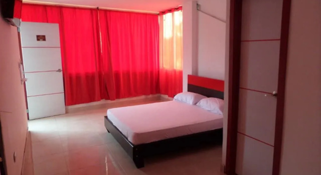 Apartahotel Barcelot