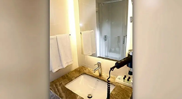 Superior Triple room Marble Hotel