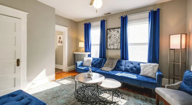Cozy Roanoke Vacation Rental: 2 Mi to Downtown!, 予約 ホテル ロアノーク バージニア州