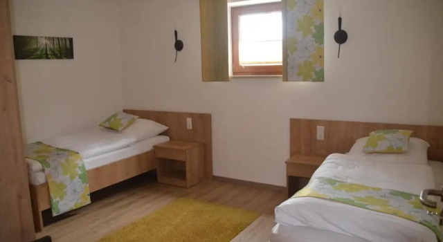 Landhotel Zum Adler, Varaa Hotelli Hotellit Baijeri pysäköinnillä, Pysäköinti