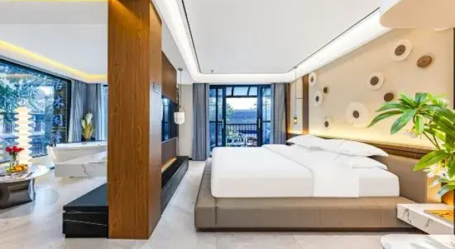 Люкс T12 Fuju Leisure Resort Hotel (Xingguang Night Market Branch, Jinghong Gaozhuang, Xishuangbanna)