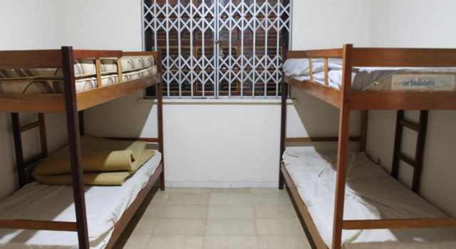 Casa muito espaçosa privativa com Piscina, Churrasqueira e área gourmet