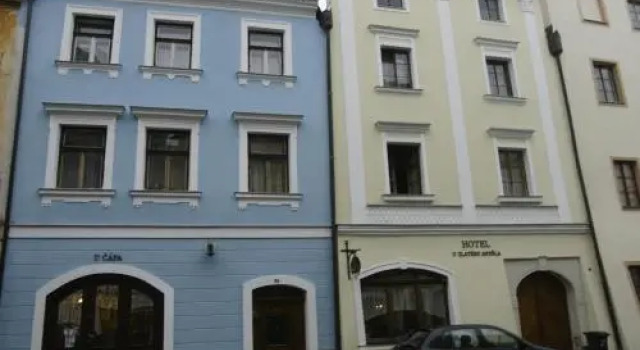 Hotel U Zlateho Andela, Rezerwuj Hotel Pardubice Kraj pardubicki
