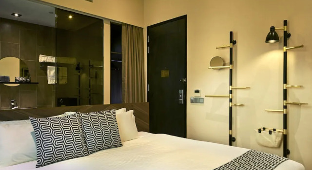 Hotel Yan