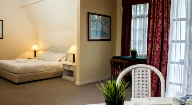 Duta Vista Executive Suites, Забронировать Отель Отели Куала-Лумпура 3 звезды, рядом с Сады Lake Gardens, 3*