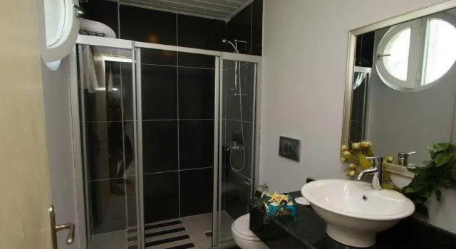 Двухместный номер Standard с балконом Nevada Hotel & Spa