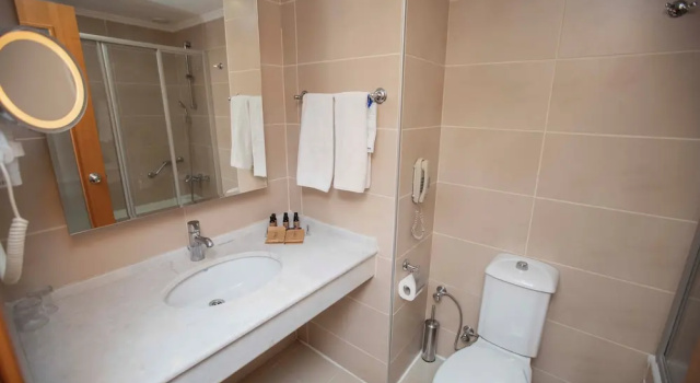 Двухместный номер Deluxe Anemon Grand Manisa Otel
