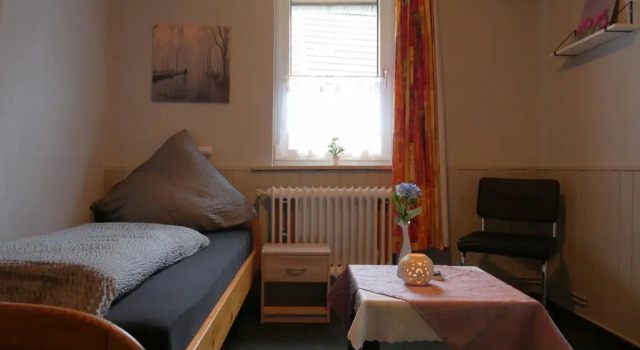 Hotel zur Post, Book Hotel Hoteller i Wieda med parkering, Parkering