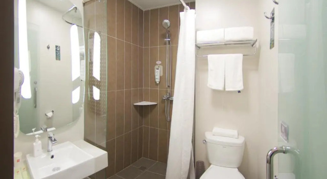 Двухместный номер Standard ibis Beijing Tiantandongmen Metro Station Hotel