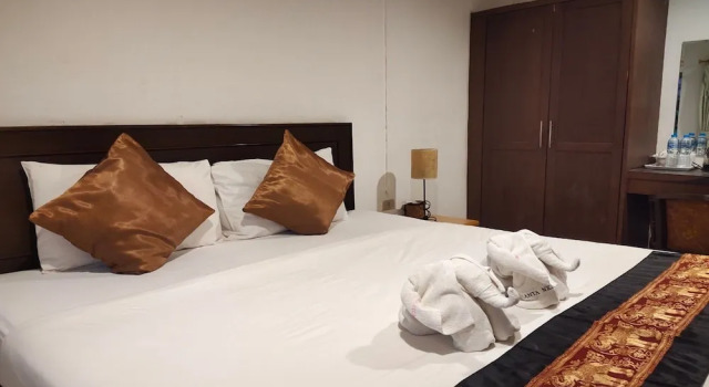 Бунгало Lanta Nice Beach Resort - SHA Extra Plus