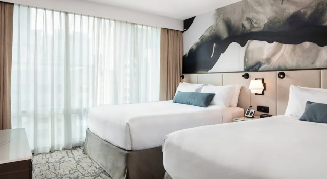 Люкс Delta Hotels by Marriott Vancouver Downtown Suites - Downtown Vancouver