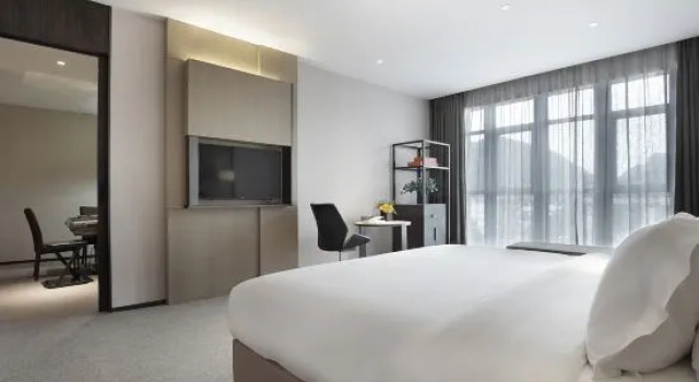 Люкс Deluxe Guilin La Pairie Hotel