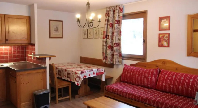 Appartement Lanslevillard, 3 pièces, 6 personnes - FR-1-508-51, Prenota Appartamento Hotel a Alvernia con parcheggio, Parcheggio