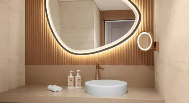 Двухместный семейный люкс c 1 комнатой Delta Hotels by Marriott Istanbul Karakoy