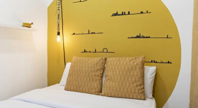 Space-saving Designer Apartment With One Bedroom in Chamberí, Madrid, Забронировать Апартаменты/квартира Шамбери Мадрид, рядом с Глориета-де-Куатро-Каминос