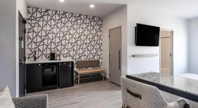 Студия с видом на горы Atwell Suites Denver Airport - Tower Road by IHG