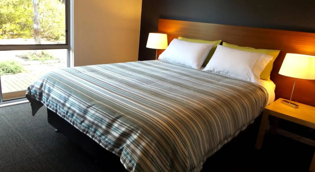 Coorong Waterfront Retreat, Забронировать Дом для отпуска Менинги 