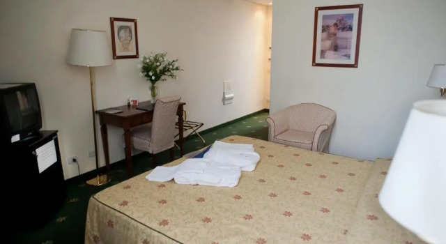 Трёхместный номер Hotel Candiani