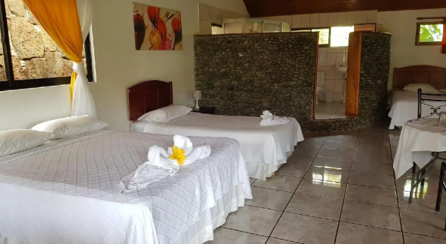 Chez Maria Goretti Hotel