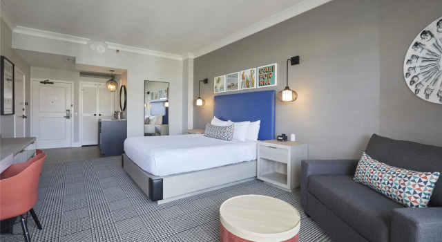 Номер Standard The Waterfront Beach Resort, A Hilton Hotel