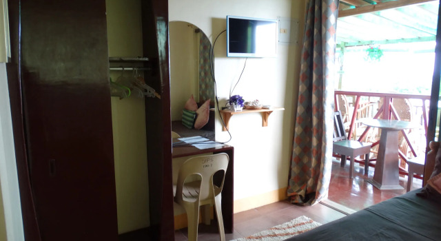 Royal Paradise Guesthouse