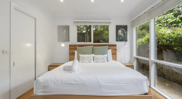 Light-filled House Near Beaches and Cafes, Забронировать Апартаменты/квартира Мельбурн Melbourne Region