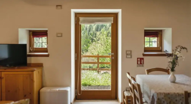 Шале Цокольный этаж Albergo Diffuso Comeglians