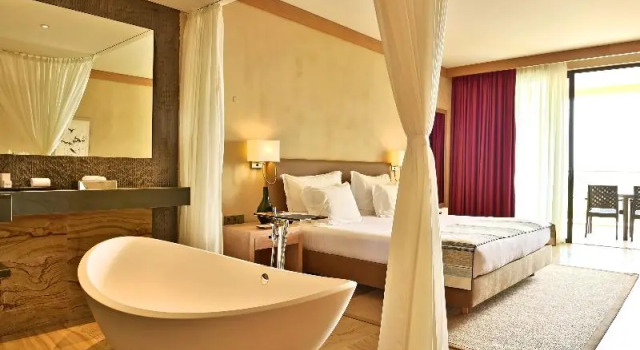 Номер Standard с балконом Pestana Colombos Premium Club - All Inclusive