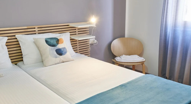 Moon Ribbon, Book Hotel Milan Lombardy