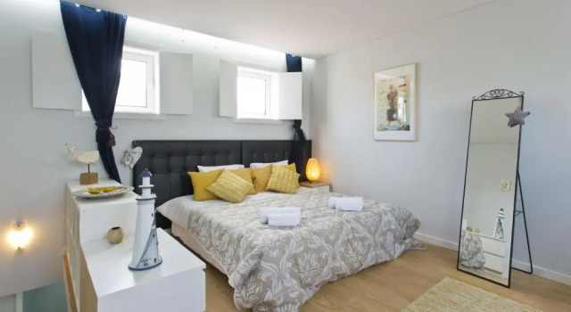 Апартаменты 2 Comfortable Stunning Flats - City Center
