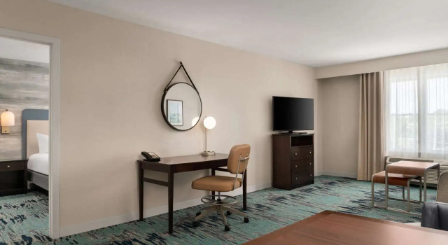 Четырёхместный люкс c 1 комнатой Homewood Suites by Hilton Newport-Middletown