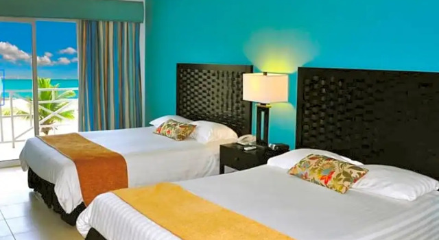 Четырёхместный номер Deluxe Playa Blanca Beach Resort - All Inclusive