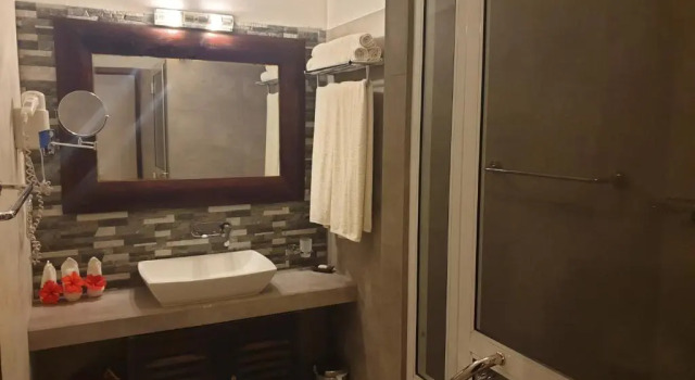 Трёхместный номер Superior с видом на горы Nooit Gedacht Heritage Hotel (Original Dutch Governors House)