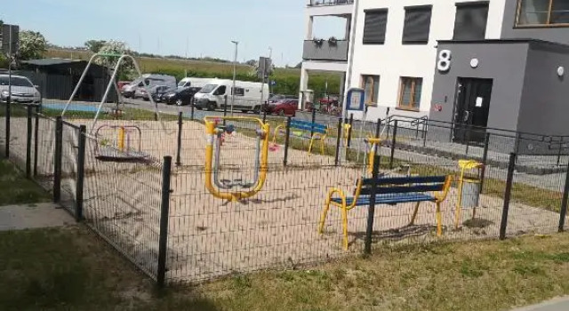 Apartament na Malczewskiego, Varaa Huoneisto Hotellit Lubuskie pysäköinnillä, Pysäköinti