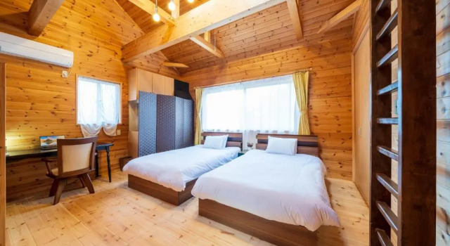 スイートヴィラ 南熱海が丘, Boek Hotel Hotels in Tokai met parkeren, Parkeren