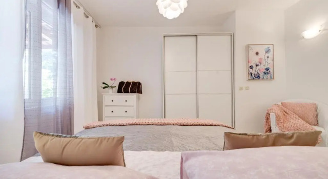 Апартаменты c 1 комнатой Villa Mili