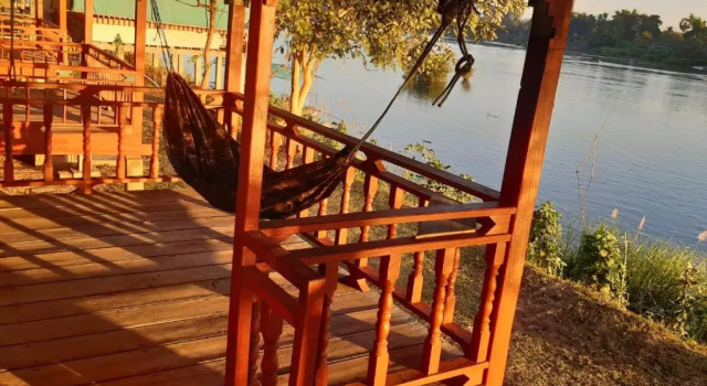 Mr. Phaos Riverview Guesthouse & Restaurant, Reserva ahora Hotel Don Det Champasak