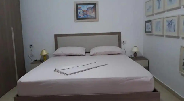 Апартаменты 2 Bed Apt Sleeps 6 -balcony - 5-mins From Seaside